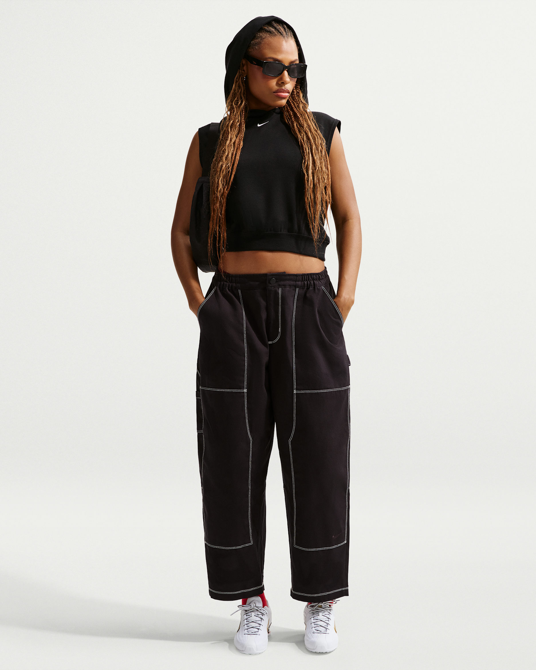Nike Sportswear Women's Loose Low-Rise Carpenter Pants. Nike.com